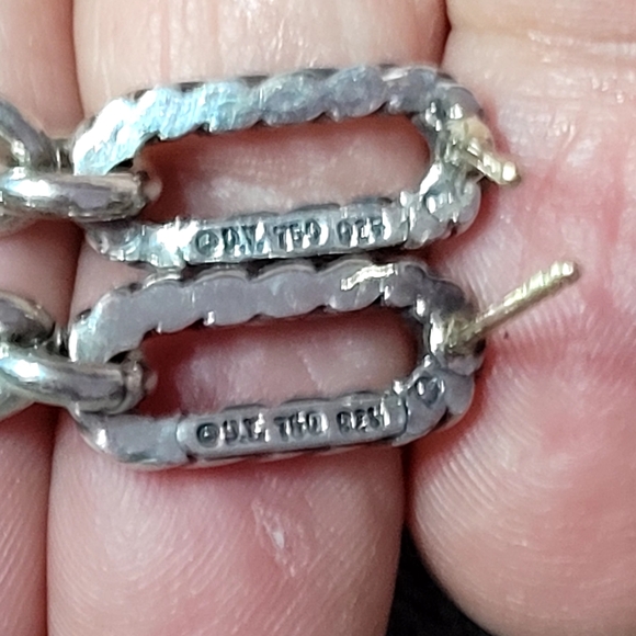 David Yurman Two-Tone Pear Drop Bijoux Earrings - Picture 4 of 7